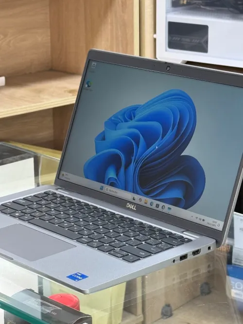 DELL LATITUDE 5440 I5 1345U 16GO 256GO SSD NVME