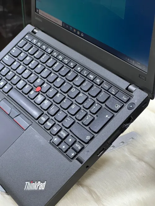 LENOVO THINKPAD X260 I7 VPRO 6600U 8GO 256GO SSD 