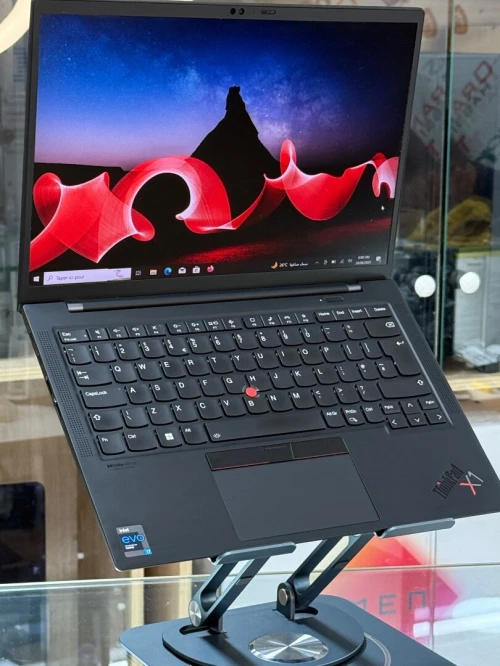 LENOVO THINKPAD X1 CARBON GEN 9 I7 EVO 1165G7 32Go 512GO SSD TACTILE 