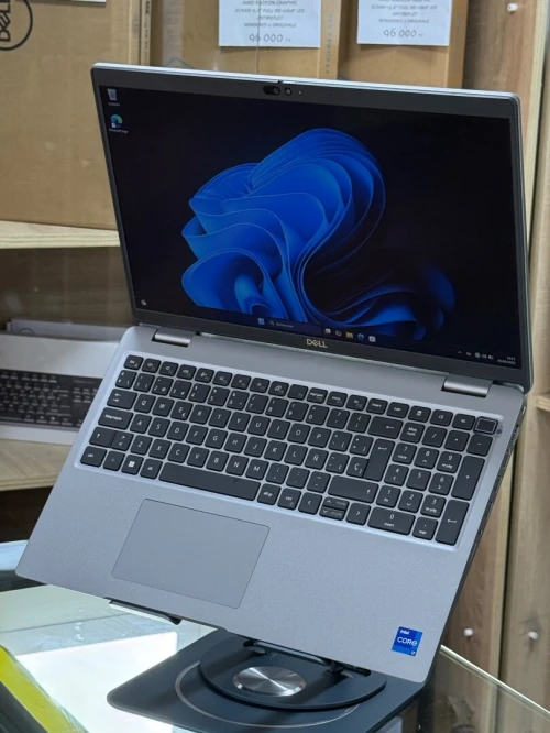 DELL LATITUDE 5540 I7 1355U 16GO 512GO SSD 