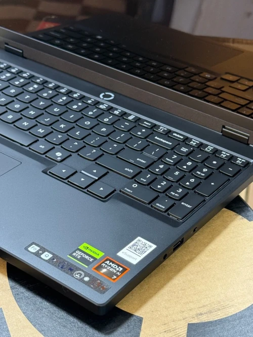 LENOVO LEGION 5 15AKP10 AMD RYZEN AI 7 350 16GO 1TO SSD NVIDIA GEFORCE RTX5070 8GO GDDR7 NEUF SOUS EMBALLAGE