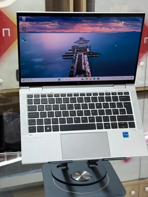 HP ELITEBOOK X360 1030 G8 I5 1135G7 16GO 256GO SSD 4K TACTILE X360