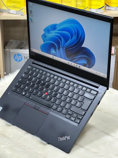LENOVO THINKPAD E14 I5 10210U 8GO 256GO SSD NVME 