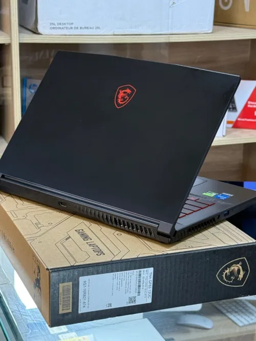 MSI THIN GF63 12UC I5 12450H 16GO 512GO SSD NVIDIA GEFORCE RTX3050 4GO NEUF SOUS EMBALLAGE 