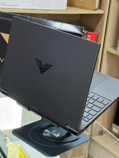 HP VICTUS 15 FB3060CA AMD RYZEN 7 AI 350 16GO 1TO SSD NVIDIA GEFORCE RTX5060 8GO GDDR7 NEUF SOUS EMB