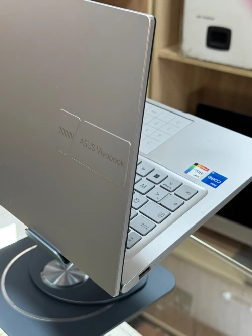 ASUS VIVOBOOK 14 X1404ZA I5 1235U 16GO 512GO SSD NVME 