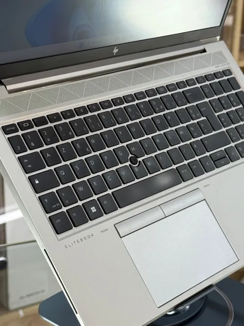 HP ELITEBOOK 850 G8 I7 1185G7 16GO 1TO SSD 