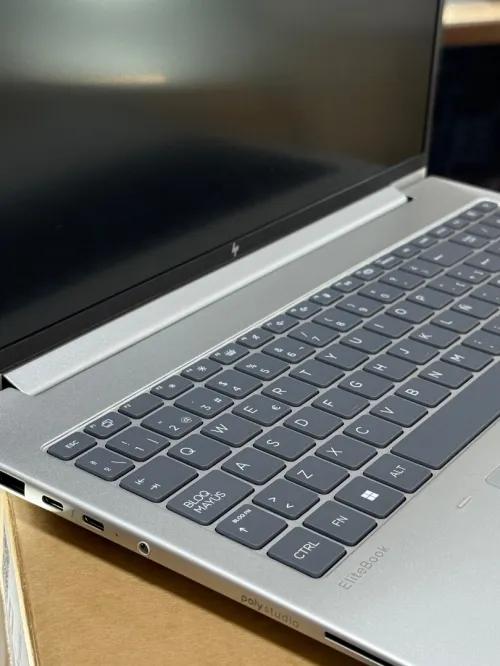 HP ELITEBOOK 6 G1AH 16 AMD RYZEN 5 220 16GO 512GO SSD NEUF SOUS EMBALLAGE
