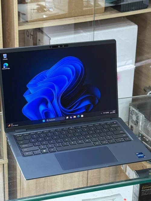 DELL LATITUDE 7440 BLUE I7 VPRO 1365U 32GO 1TO SSD TACTILE 
