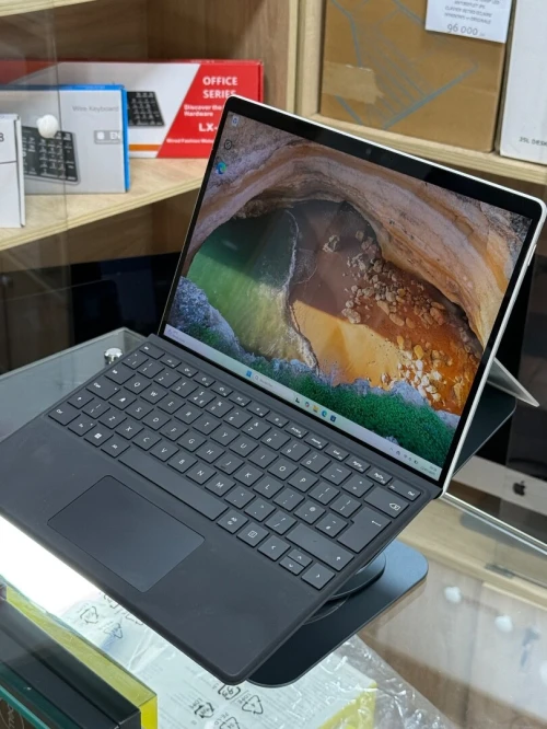 SURFACE PRO 8 I7 1185G7 16GO 256GO SSD NVME 