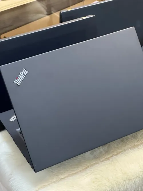 LENOVO THINKPAD T490s I5 VPRO 8365U 8GO 256GO SSD NVME 