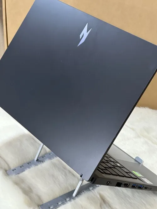 ACER NITRO V15 ANV15-41 AMD RYZEN 5 7535HS 8GO 512GO SSD NVIDIA GEFORCE RTX2050 4GO GDDR6 NEUF SOUS 