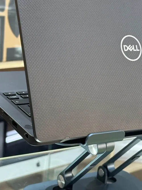 DELL LATITUDE CARBON 7400 I7 VPRO 8665U 8GO 256GO SSD NVME