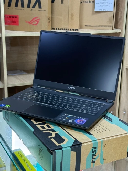 MSI CYBORG 15 A13VF I7 13620H 16GO 1TO SSD NVIDIA GEFORCE RTX4060 8GO NEUF SOUS EMBALLAGE
