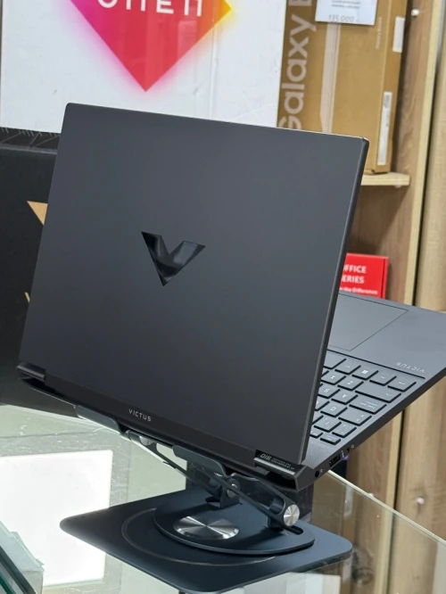 HP VICTUS 15 FB3060CA AMD RYZEN 7 AI 350 16GO 1TO SSD NVIDIA GEFORCE RTX5060 8GO GDDR7 NEUF SOUS EMB