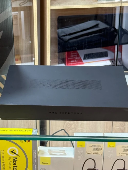 ASUS ROG ZEPHYRUS G16 GU605MU OLED ULTRA 9 185H 32GO 2TO SSD NVIDIA GEFORCE RTX4090 16GO GDDR6