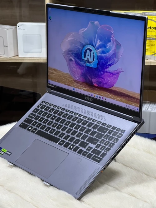 MSI CREATOR 16 AI STUDIO AVIG ULTRA 9 185H 64GO DDR5X 2TO SSD NVIDIA GEFORCE RTX4090 16GO 4K NEUF