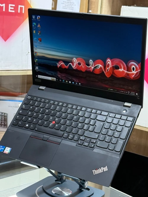 LENOVO THINKPAD T15 GEN 2 INTEL CORE I5 VPRO 1145G7 16GO 256GO SSD 