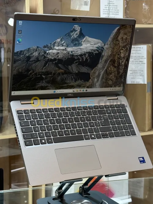 DELL LATITUDE 5550 INTEL CORE ULTRA 7 165U 16GO 512GO SSD NVME