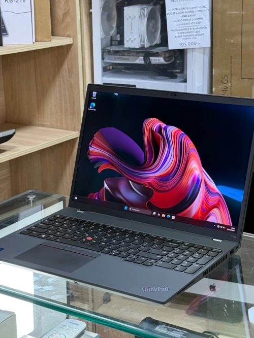 LENOVO THINKPAD P16s GEN 2 I7 1370P 64GO 2TO SSD NVME NVIDIA RTX A500 4GO GDDR6 4K OLED