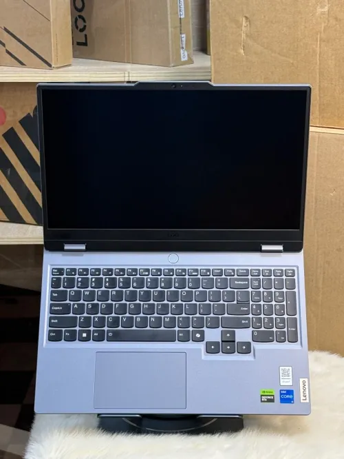 LENOVO LOQ 15IRX9 I5 13450HX 12GO 512GO SSD NVIDIA GEFORCE RTX4050 6GO NEUF SOUS EMBALLAGE 