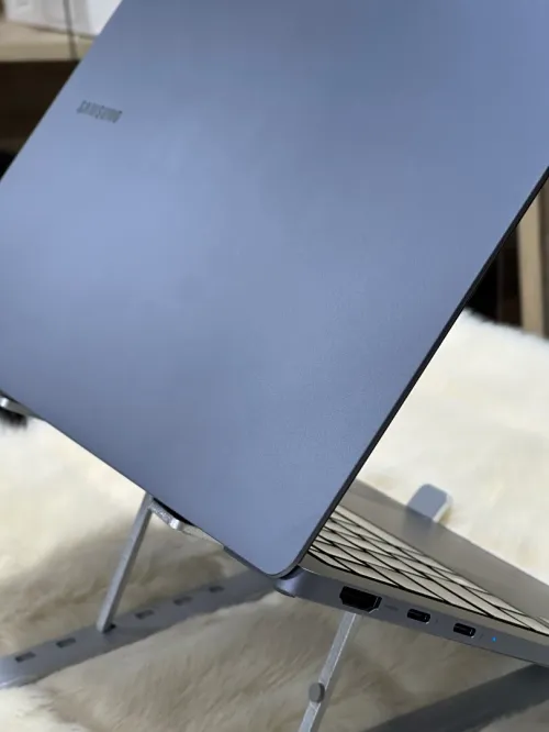 SAMSUNG GALAXYBOOK 4 PRO 940XGK ULTRA 5 125H 16GO DDR5X 512GO SSD AMOLED TACTILE 