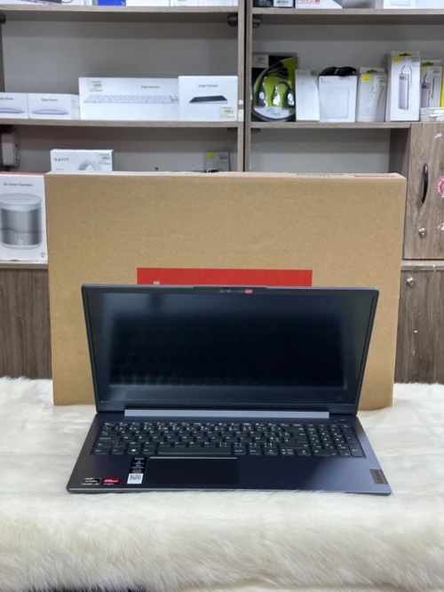 LENOVO IDEAPAD SLIM 3 15ABR8 AMD RYZEN 7 7730U 16GO 512GO SSD NEUF SOUS EMBALLAGE 