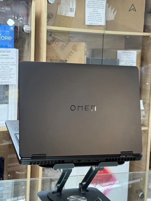 HP OMEN 16z AP000 AMD RYZEN 9 8940HX 16GO 512GO SSD NVIDIA GEFORCE RTX5060 8GO NEUF 