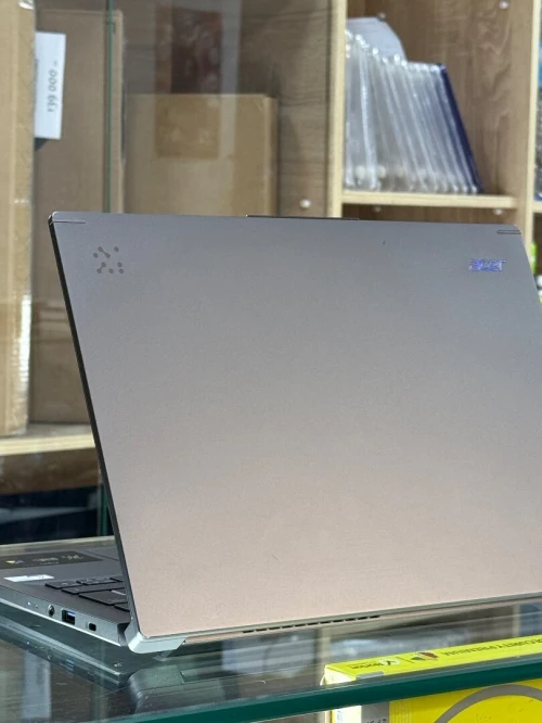 ACER ASPIRE 14 AI A14-52M ULTRA 7 256V 16GO DDR5X 512GO SSD OLED INTEL ARC 140V 8GO