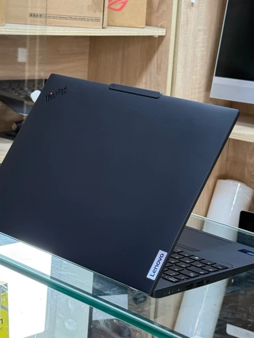 LENOVO THINKPAD T16 GEN 3 INTEL CORE ULTRA 7 VPRO 165H 16GO 512GO SSD NVME