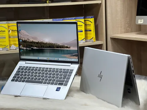 HP ELITEBOOK 640 G10 I5 VPRO 1345U 32GO DDR4X 512Go SSD NEUF