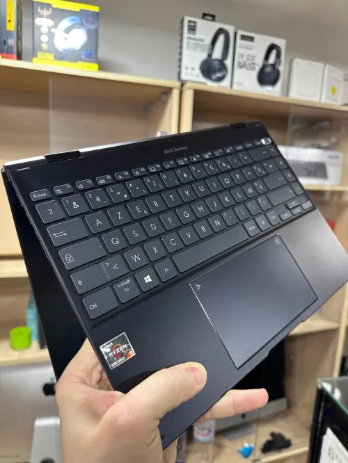 ASUS ZENBOOK FLIP 14 OLED UN5401QAB AMD RYZEN 9 5900HX 16GO 512GO SSD 4K OLED TACTILE 