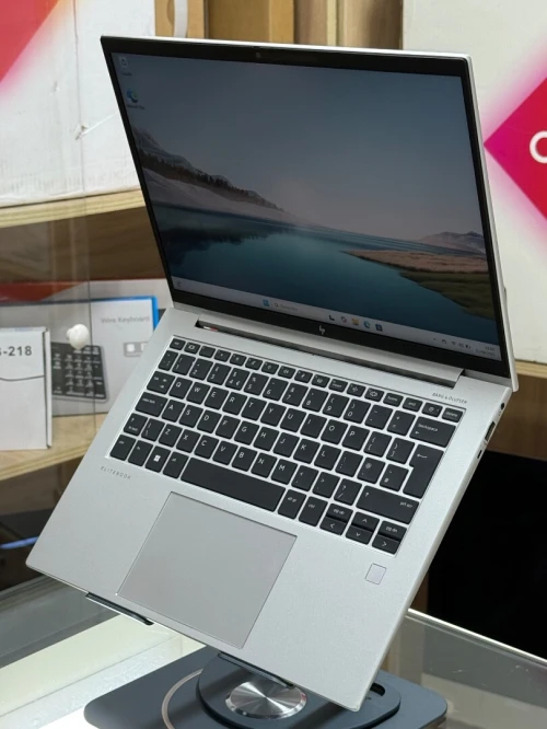HP ELITEBOOK 840 G10 I5 1340P 16GO 256GO SSD TACTILE 
