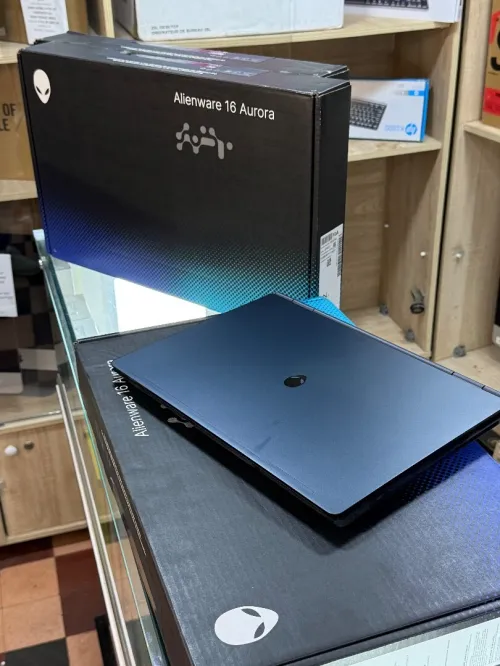 ALIENWARE AURORA 16 BLEU INTEL CORE 7 240H 16GO 1TO SSD NVIDIA GEFORCE RTX5050 8GO GDDR7 NEUF SOUS