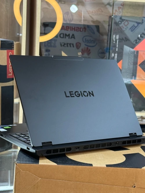 LENOVO LEGION 5i 15IRX10 I7 14700Hx 16GO 512GO SSD NVIDIA GEFORCE RTX5050 8GO GDDR7 NEUF SOUS EMBALLAGE