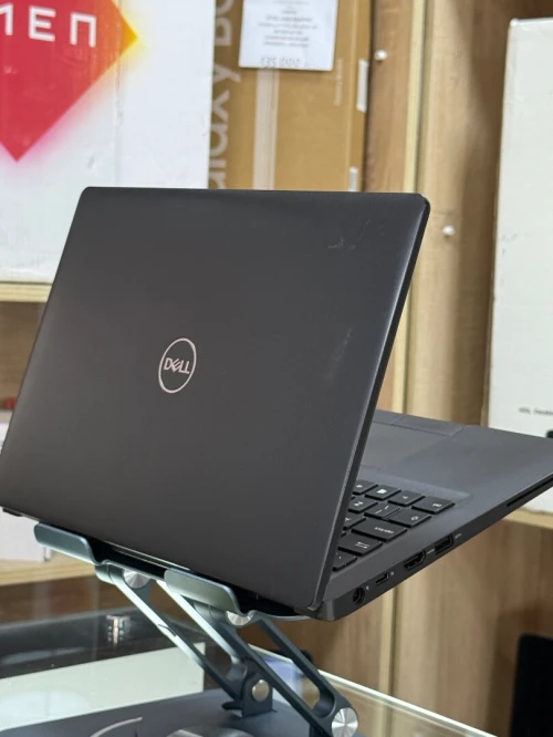 DELL LATITUDE 5300 I7 VPRO 8665U 16GO 256GO SSD NVME 