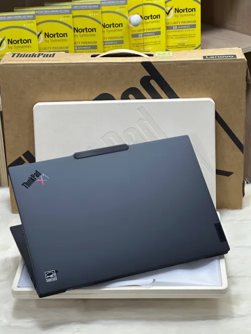 LENOVO THINKPAD X1 CARBON GEN 12 ULTRA 7 155U 32GO DDR5X 512GO SSD NEUF SOUS EMBALLAGE 