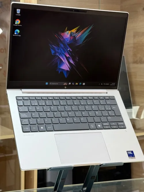 HP ELITEBOOK 8 G1i 14 AI PC INTEL CORE ULTRA 7 258V 32Go 1To SSD INTEL ARC 140V 16Go