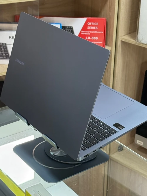 SAMSUNG GALAXYBOOK 4 ULTRA 960XG INTEL CORE ULTRA 7 155H 32GO 1TO SSD NVIDIA GEFORCE RTX4050 3K OLED
