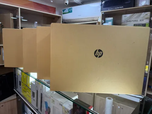 ALL IN ONE HP 24 CR0069NY I5 1334U 8GO 512GO SSD 24 FHD NEUF SOUS EMBALLAGE