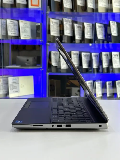 DELL PRECISION 7560 (WORKSTATION)(XEON)