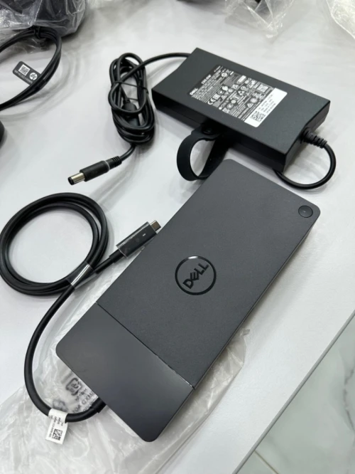 Doc Station Dell W19S 130w 180w & Chargeur ORIGINAL NEUF SOUS EMBALLAGE