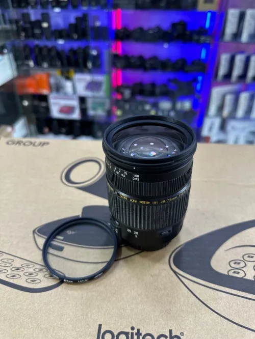 Objectif Tamron SP 28-75mm F/2.8 XR Di pour Canon EF