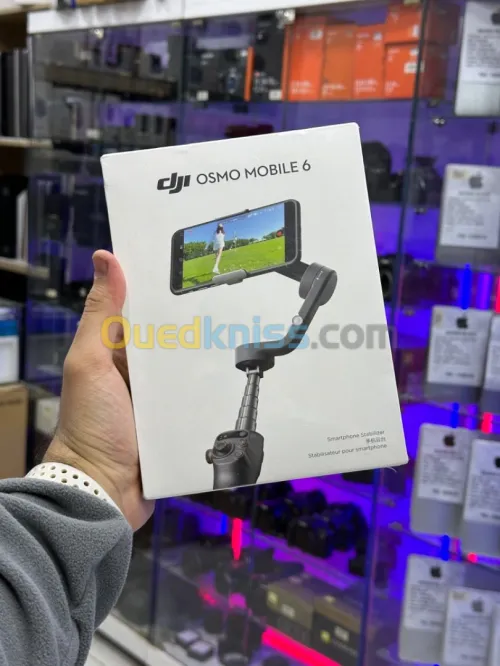 DJI OSMO MOBILE 6 Stabilisateur Smartphone