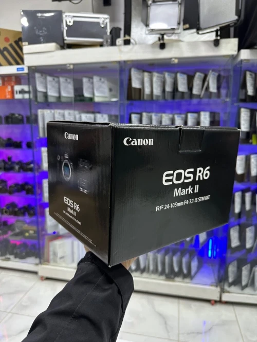 Canon EOS R6 Mark II & Objectif 24-105mm IS STM KIT NEUF SOUS EMBALLAGE