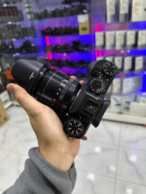 FujiFilm X-T2 & Objectif XF 18-55mm f/2.8-4 OIS 160Click