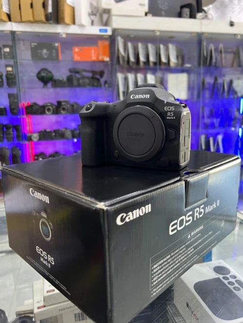 Canon EOS R5 Mark II 45MP Full-Frame 8K 60 Raw/4K 60 SRAW/4K 120 10-Bit Video