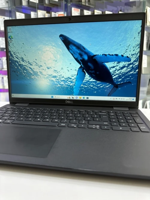 DELL Latitude 3520 i5-11em 8GB - 256GB Win 11