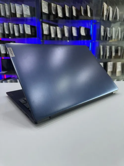 Lenovo IdeaPad 3 AMD Athlon Silver 3050U 8GB 512GB 15,6"FHD