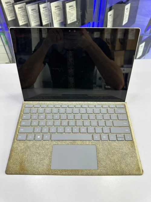 MICROSOFT SURFACE PRO 4 M3 4GB RAM 128GB SSD 14"